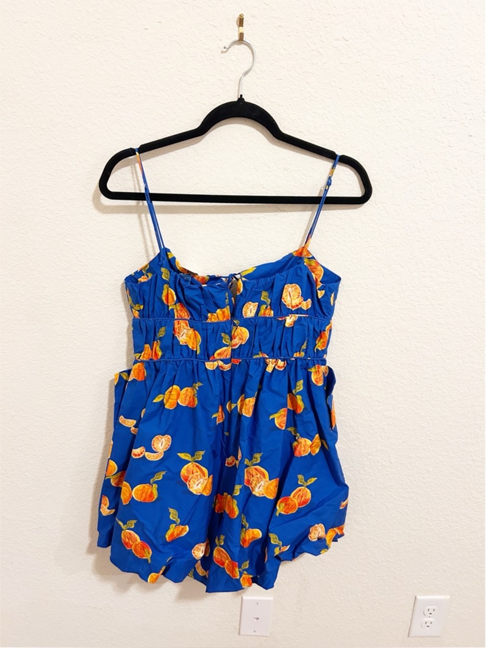 NWT Farm Rio x Anthropologie Orange Fruit Printed Smocked Sleeveless Romper - Picture 6 of 7